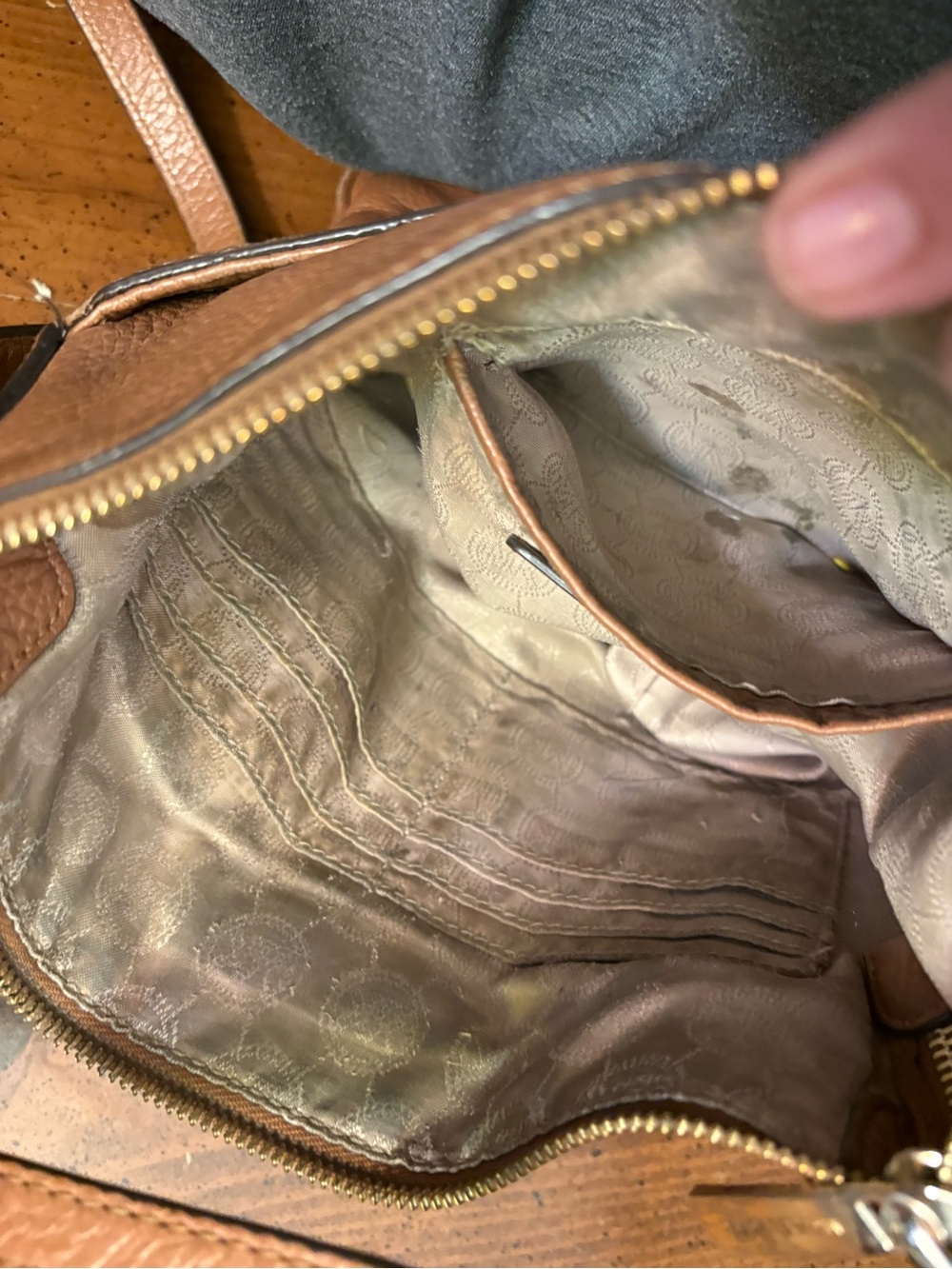 Michael Kors Brown Leather Crossbody Bag (NEEDS CLEANING INSIDE) - Picture 8 of 12